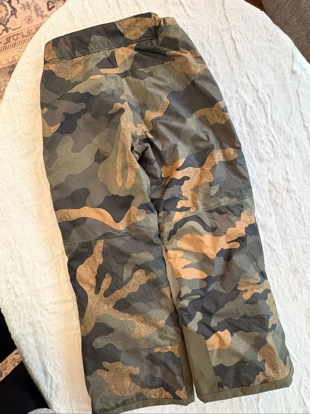 The Northface kids snow pants size Small